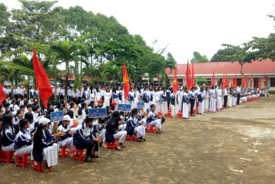 Trường THPT Krông Ana tổ chức khai giảng năm học mới 2019-2020 (HS Vũ Lê Phương Thảo, lớp 12A1, năm học 2019 – 2020)